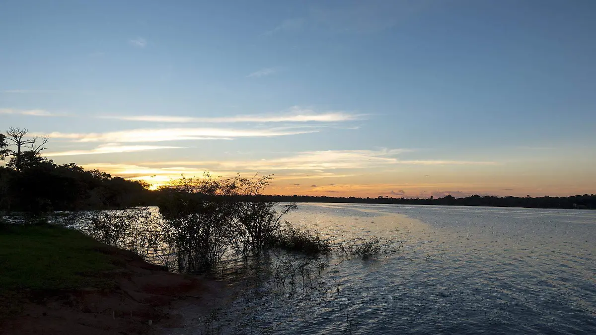 black-river-g6749b767f_1920