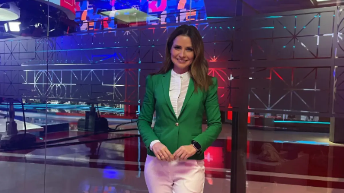 Tampiqueña conduce noticiero nacional