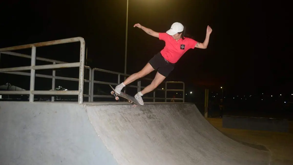 Lizbeth Ramírez y el skateboarding 