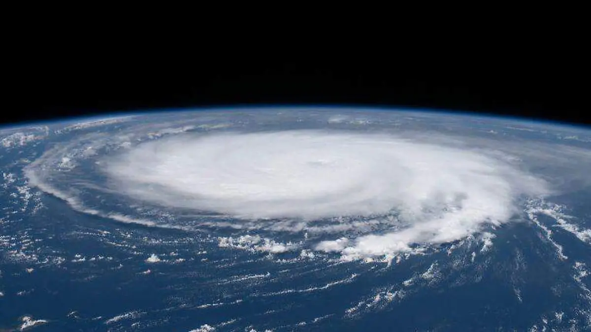 Las mejores aplicaciones para rastrear huracanes y tormentas tropicales   