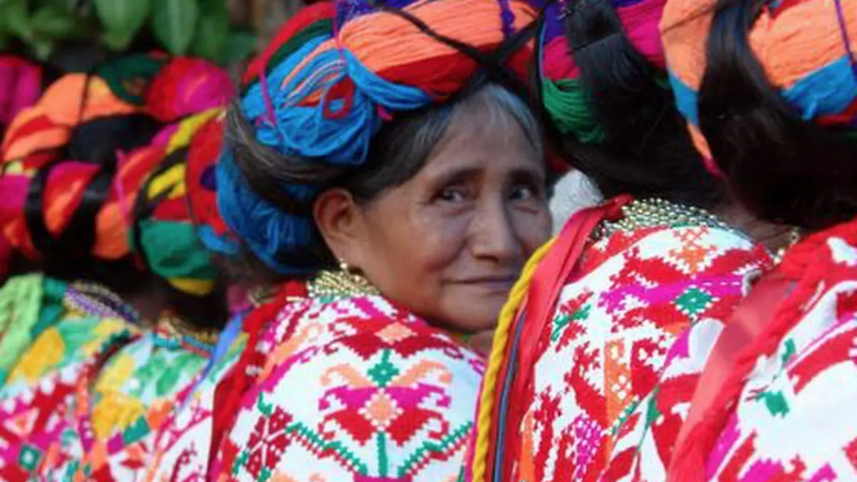 Vestimenta tradicional de la huasteca