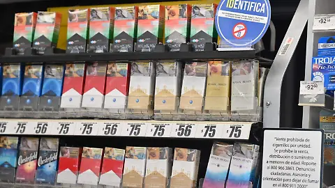 does oxxo sell cigarettes Por qué en Oxxo volvieron a exhibir los cigarros? Te lo decimos