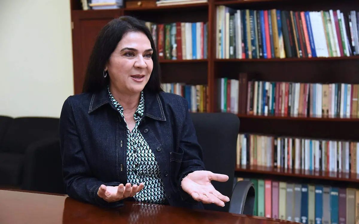 Mónica Villarreal, regidora de Morena en Tampico, visitó esta casa editora Alejandro del Ángel