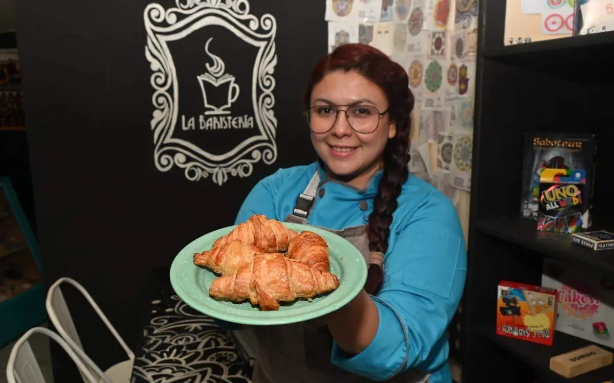 ADEREZO CROISSANT (4)