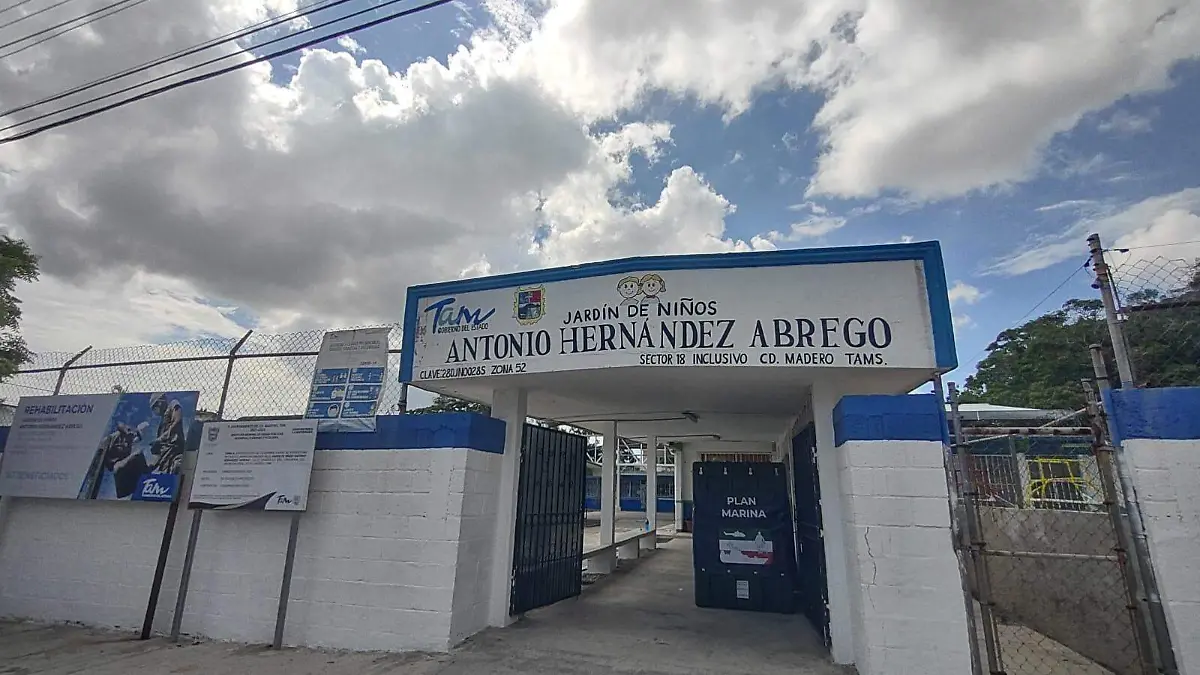 Suspenden clases en escuelas cercanas a la Iglesia de la Santa Cruz en Ciudad Madero   