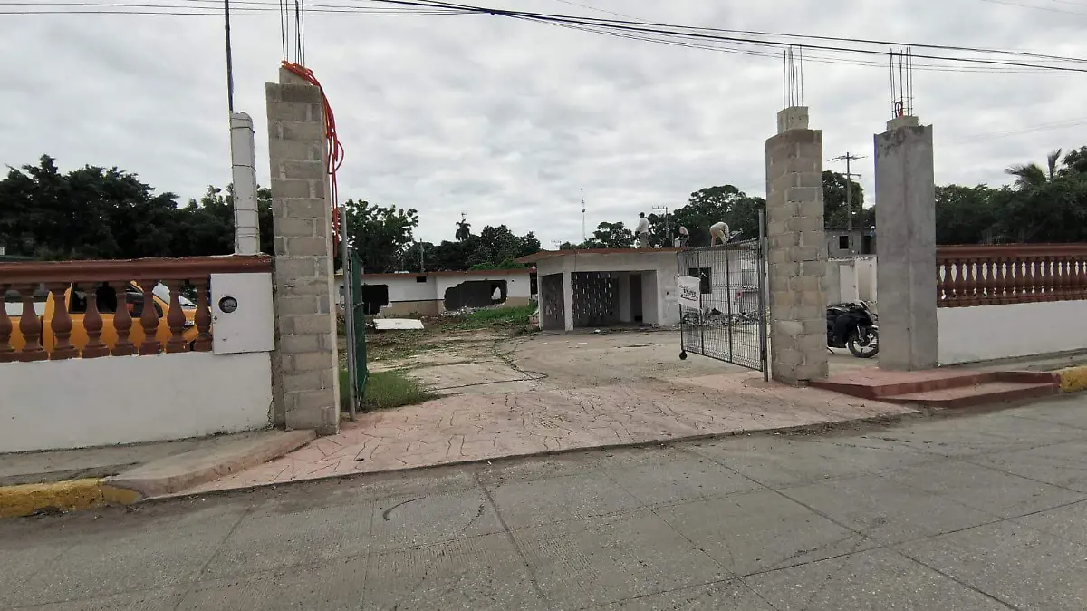 Pueblo Viejo tendrá su primera plaza comercial, ya iniciaron los trabajos