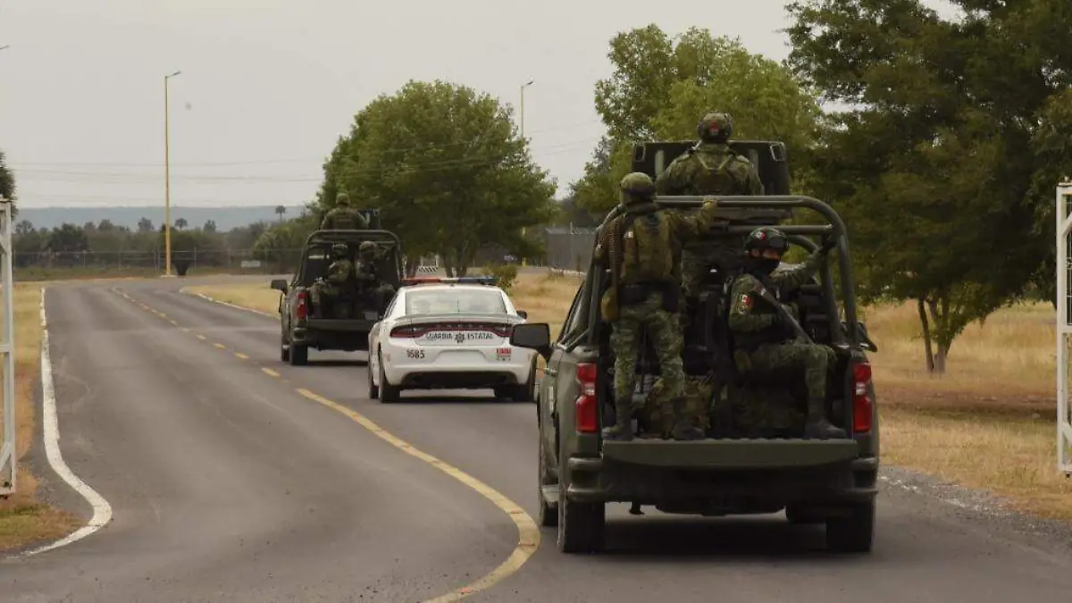 Familias buscan a los 4 desaparecidos en Miguel Alemán 