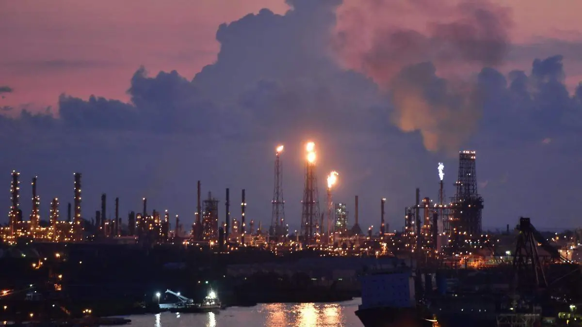 Refinería de Madero podría ser una de las más peligrosas en México