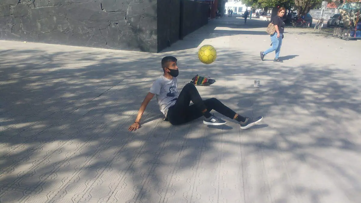 ¿Conoces a Juan?, el joven tamaulipeco experto en dominadas