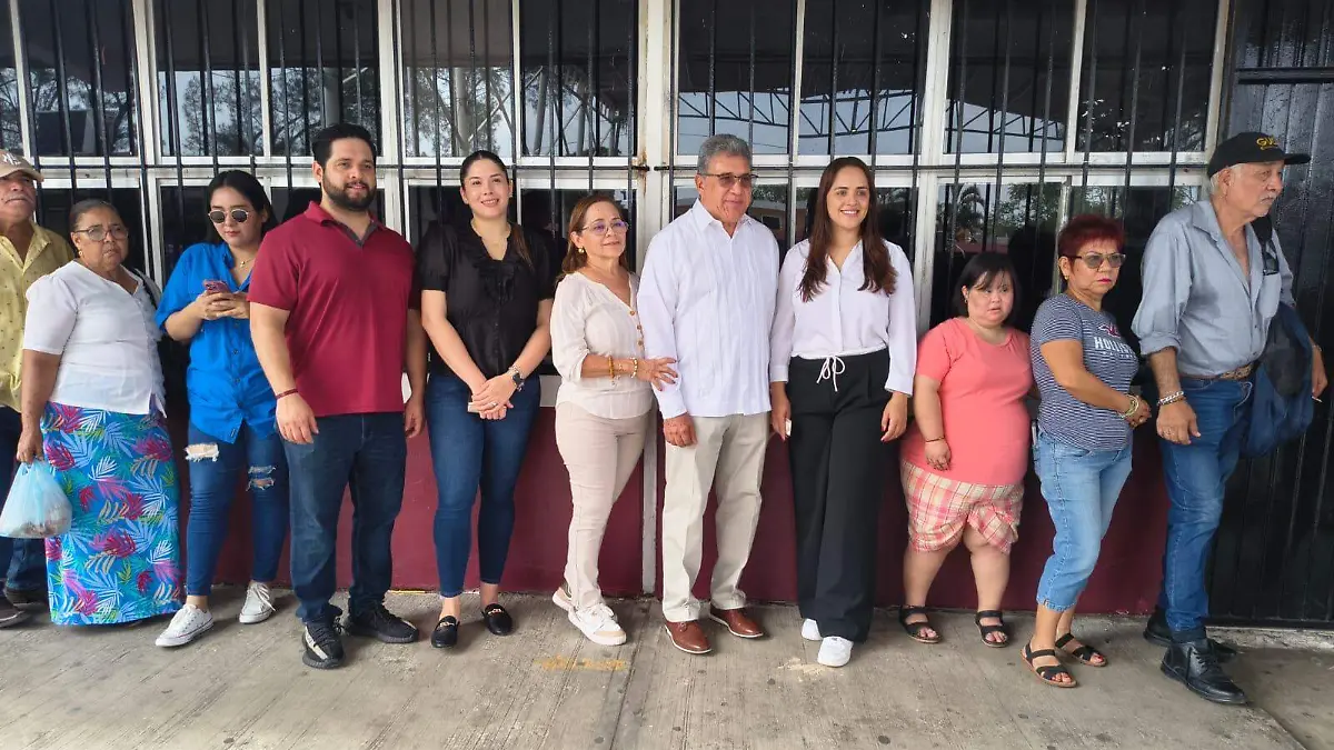 Armando Martínez Manríquez, alcalde de Altamira, participa en las elecciones judiciales