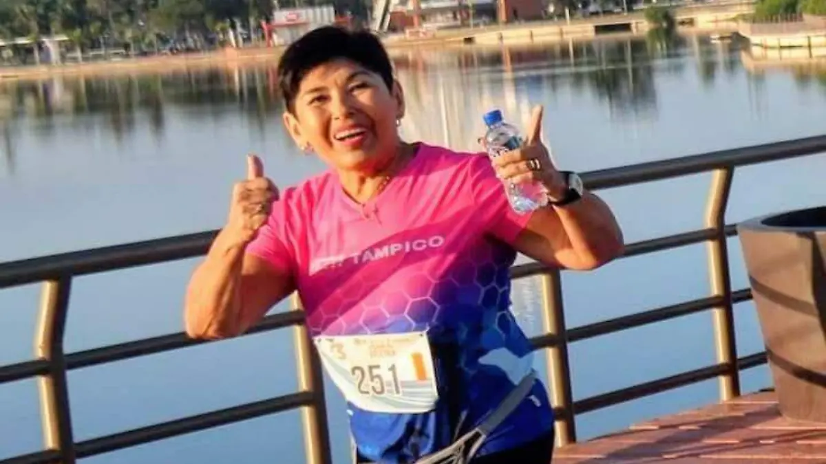 Gabriela Briceño del Heróico Cuerpo de Maratonistas