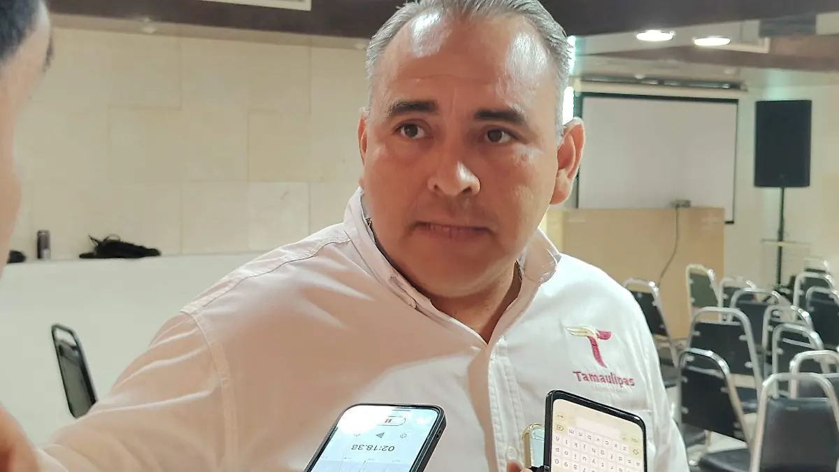 José Alanís Mendo, titular del Crede en Ciudad Madero, explicó que la Escuela Secundaria Técnica No. 7 presenta un problema de sobrecarga eléctrica
