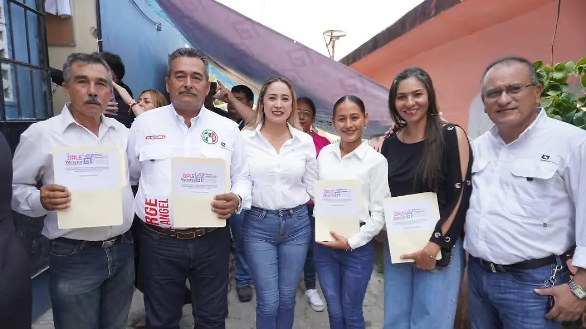 También fueron acreditados los integrantes del próximo cabildo de Ozuluama