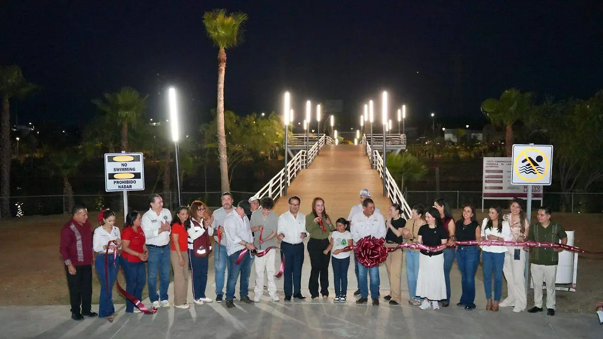 Cientos de ciudadanos se dieron cita en el Parque Península El Laguito para celebrar la inauguración del nuevo puente