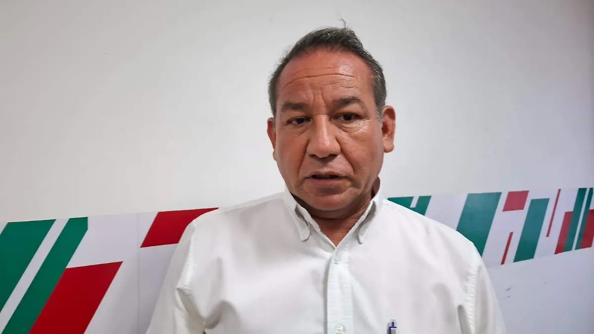 Julio Alfaro Flores, secretario general de los trabajadores de la Industria Petroquímica y Conexos en Altamira