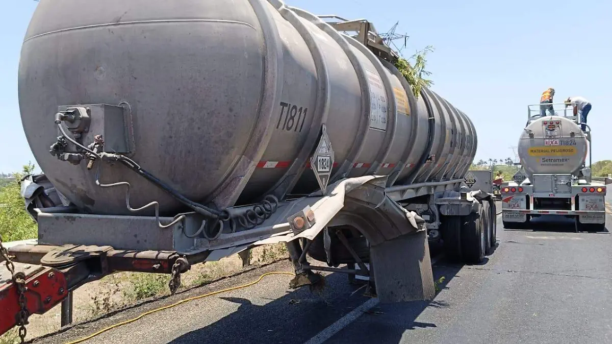 Autoridades piden evitar circular por el Libramiento Poniente de Tampico en las próximas horas
