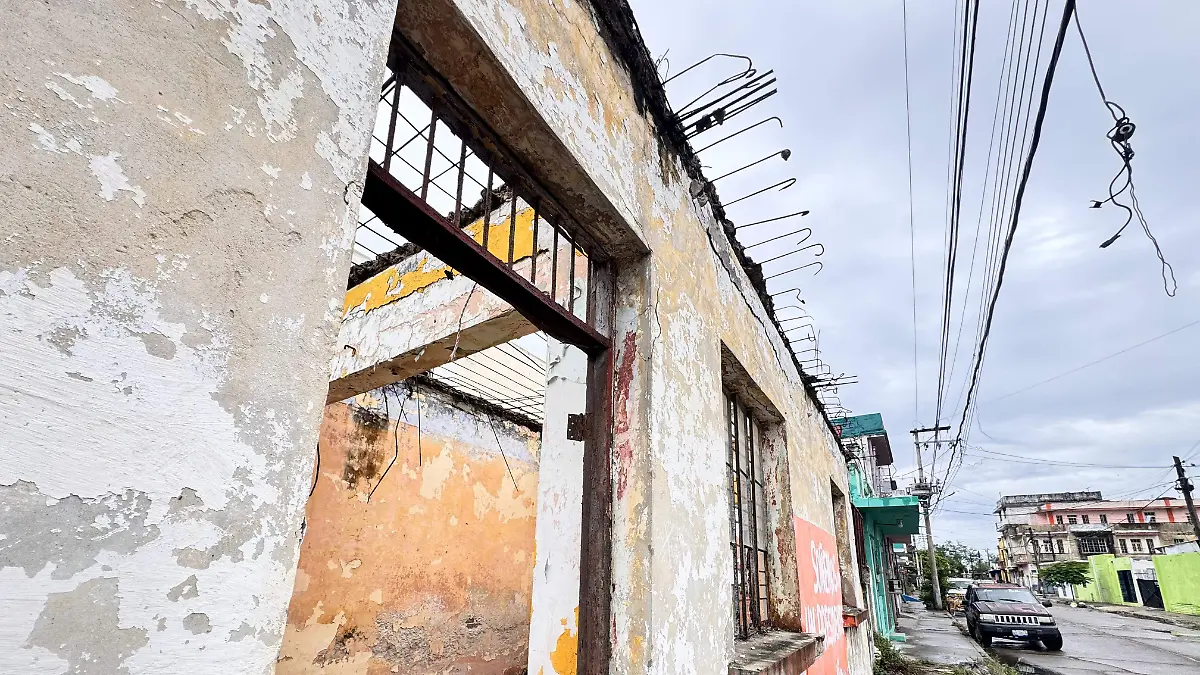 Solo 14 de 200 dueños atienden alertas por riesgo en edificios antiguos de Tampico