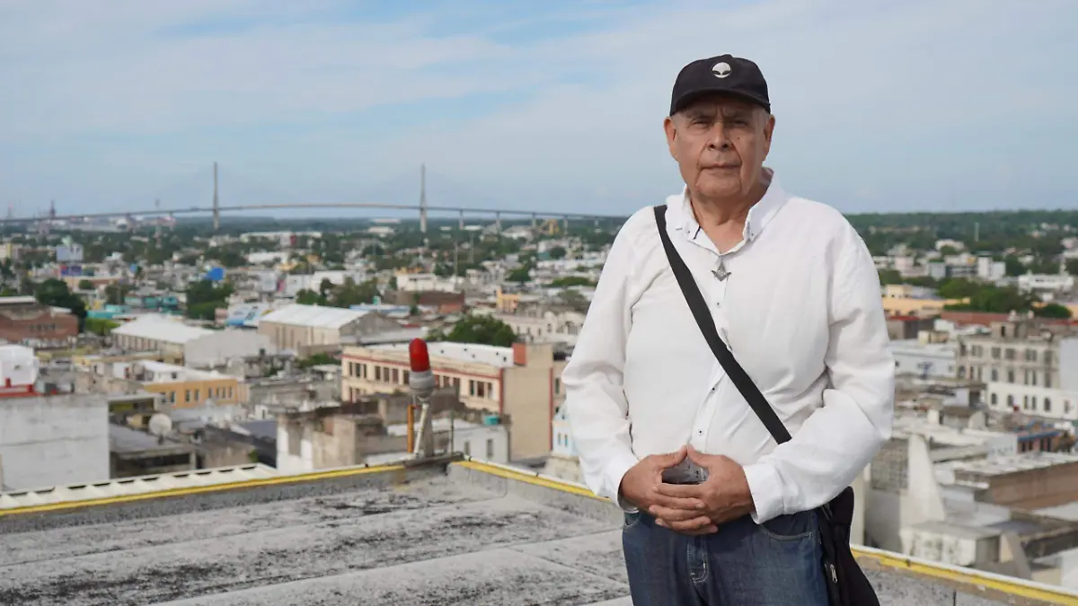 Juan Carlos Ramón Díaz López es el presidente de la Asociación de Investigación Científica Ovni en Tamaulipas (AICOT)