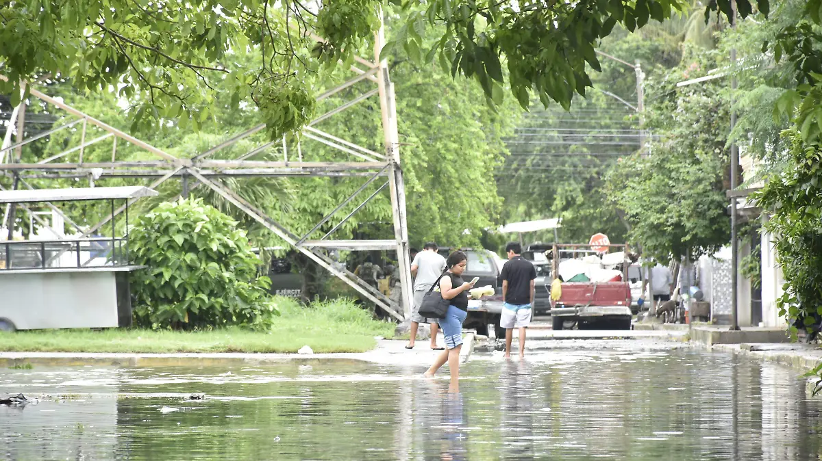 Autoridades del sector salud mantienen la vigilancia ante un posible caso de dengue en la Vicente Guerrero