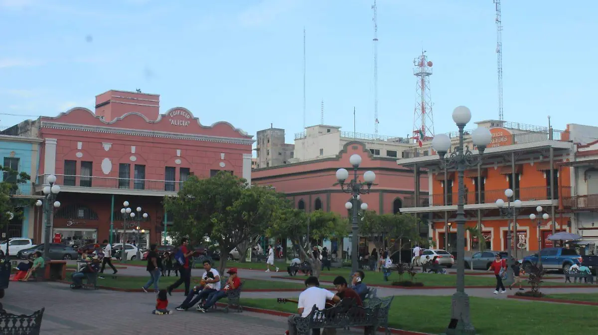 JMC-FOTO TIEMPO
