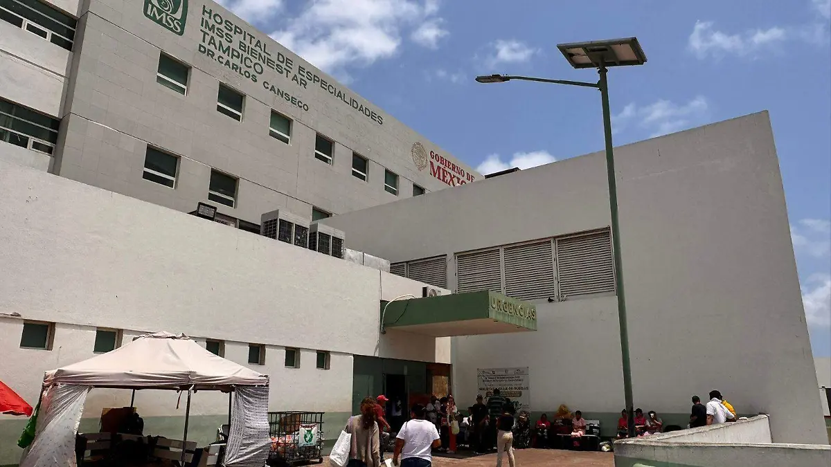 La menor se encuentra internada en el Hospital 'Dr. Carlos Canseco', donde recibe atención médica especializada