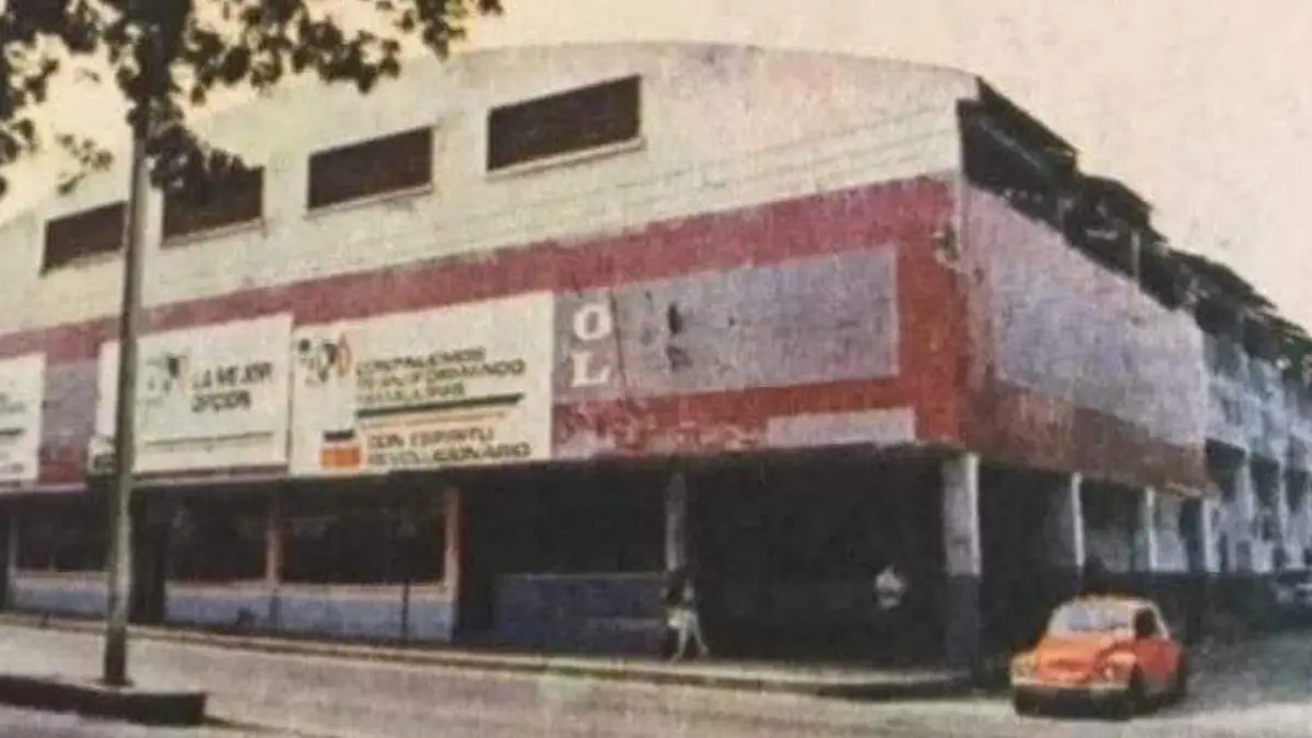 En 1944, donde hoy es el Auditorio se construyeron canchas deportivas con un presupuesto de 80 mil pesos y en 1961 se invirtió 175 mil pesos para construir el actual edificio