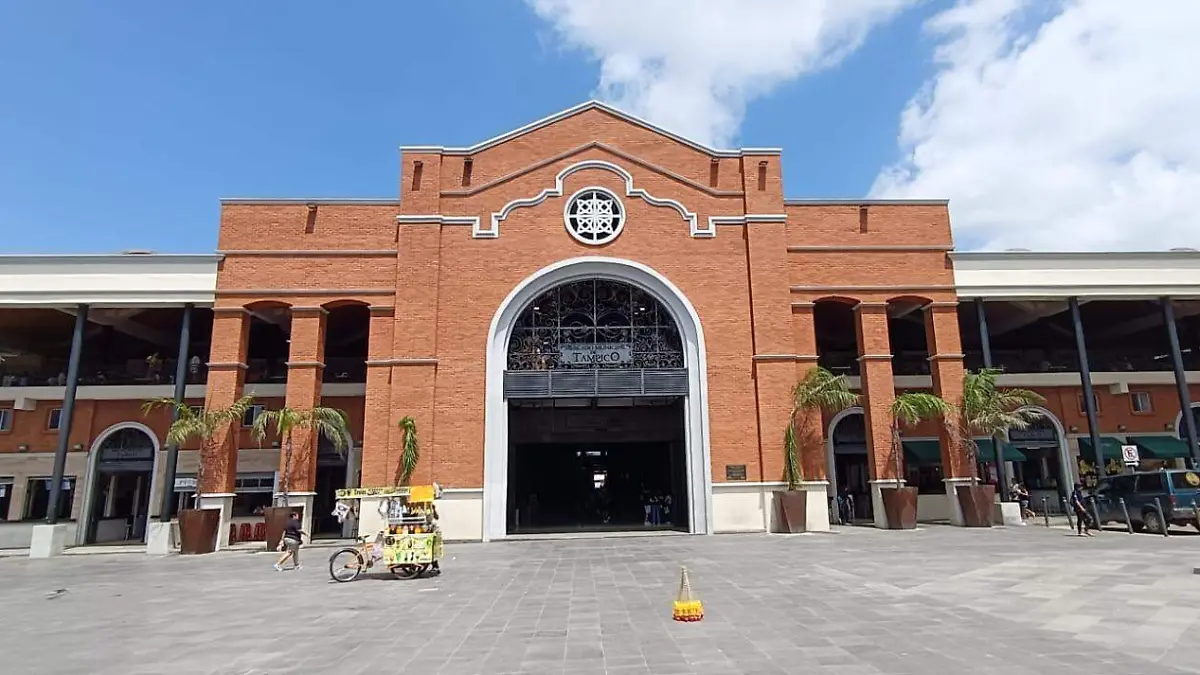 El mercado municipal de Tampico, ubicado en la zona Centro, se ha convertido en un centro de acopio del aceite quemado