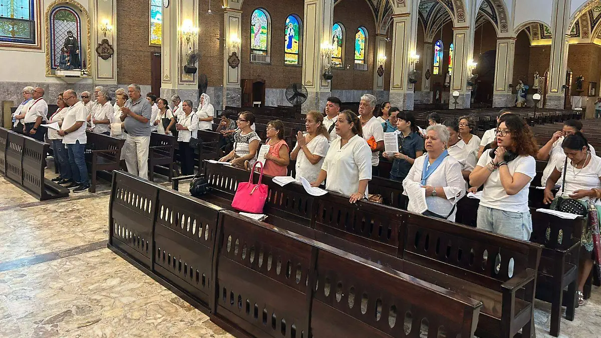 La Parroquia del Sagrado Corazón de Jesús se caracteriza por una activa vida pastoral