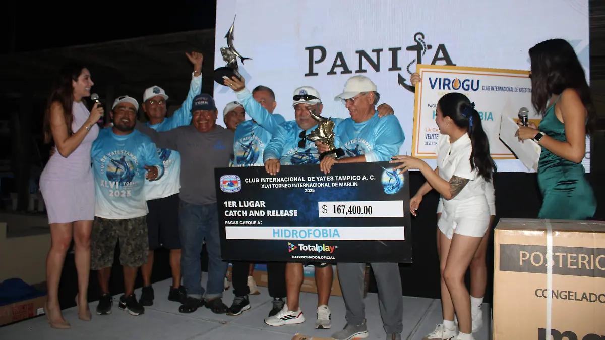 Hidrofobia triunfa en el Torneo de Marlin 2025 Gustavo Corona (2)