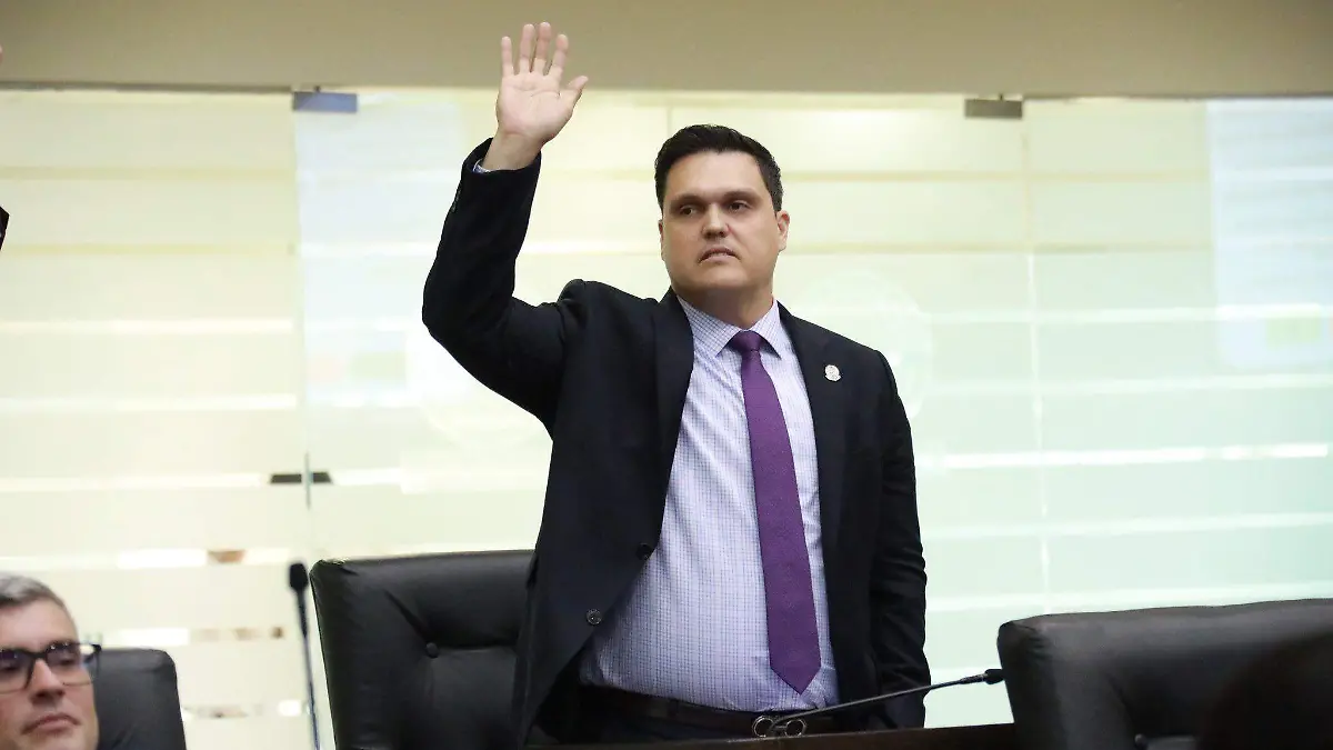 Humberto Prieto como presidente del Congreso tendrá la responsabilidad de organizar las tomas de protesta