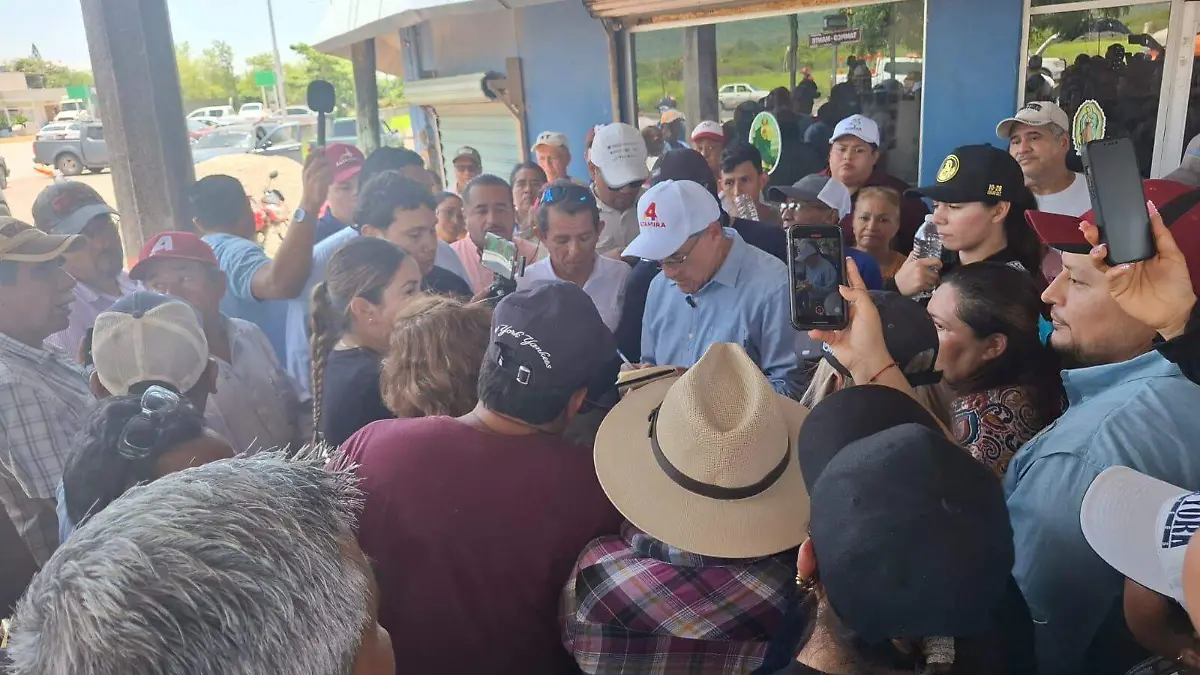Bloquean la carretera Tampico-Mante por falta de agua