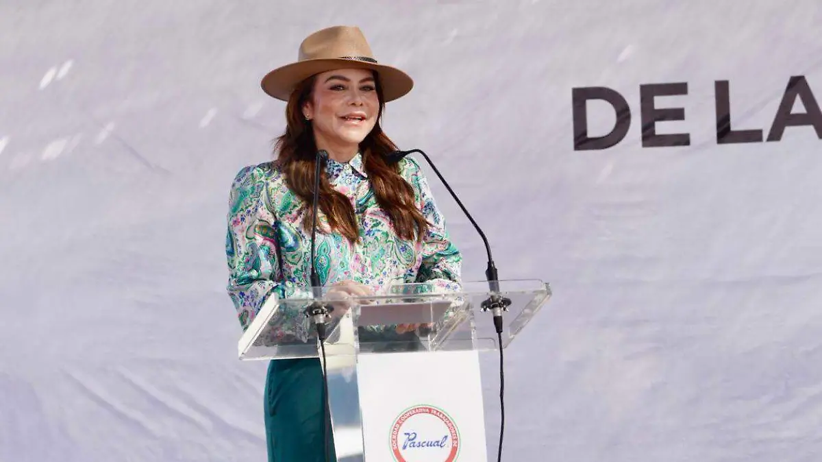La alcaldesa Carmen Lilia Canturosas ponderó el interés de la Sociedad Cooperativa Trabajadores de Pascual, S.C.L., para invertir en Nuevo Laredo 