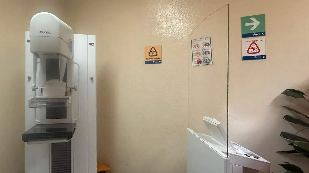 Es indispensable que los ciudadanos verifiquen que los lugares donde decidan atenderse cuenten con licencia sanitaria vigente, lo cual es garantía de que cumplen con los lineamientos establecidos por la Coepris