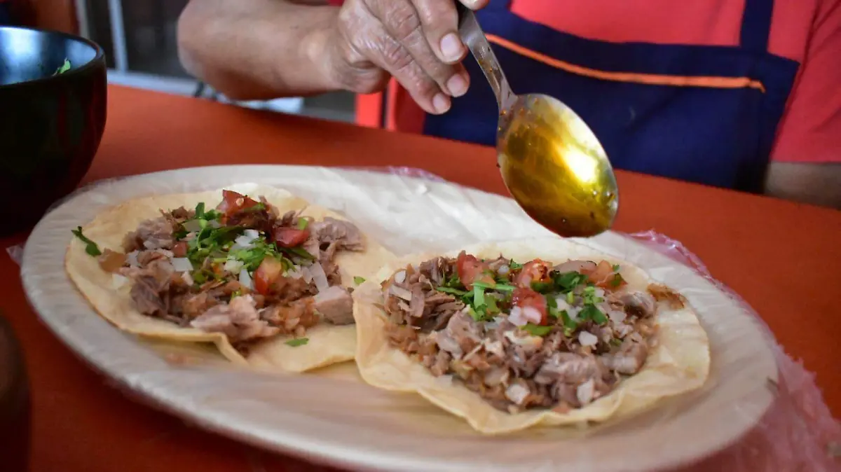 Precios se disparan en loncherías y fondas de Tampico por inflación en ingredientes básicos
