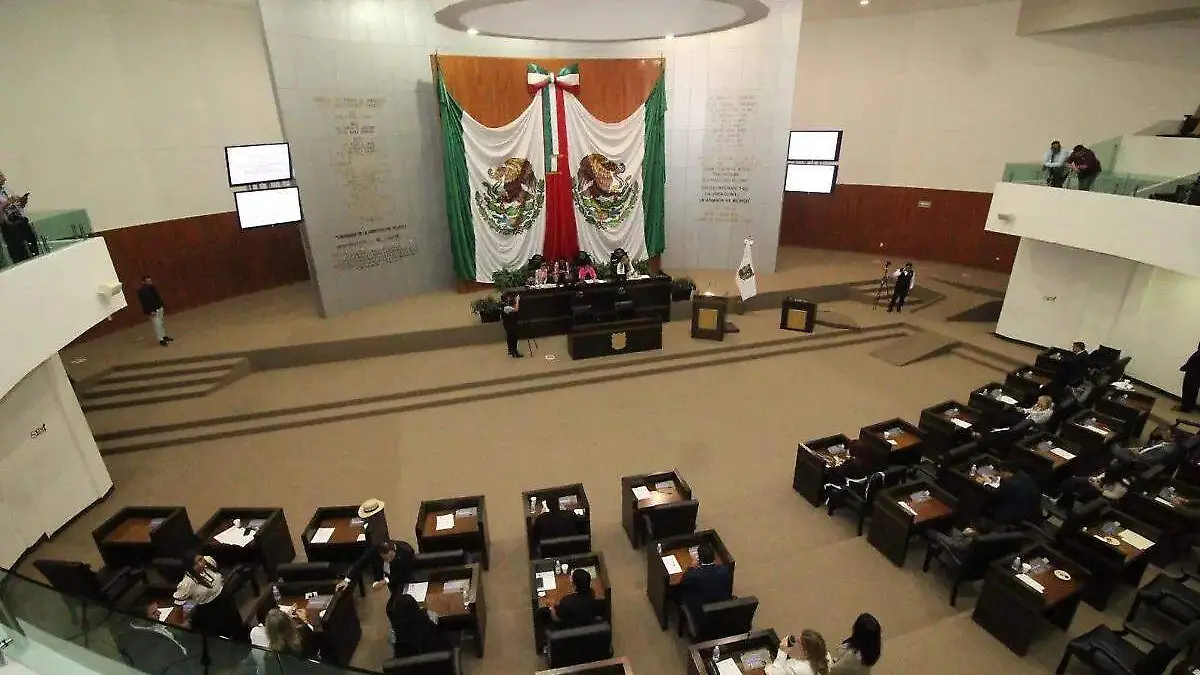 Diputados escrutan manejo de recursos en administración anterior