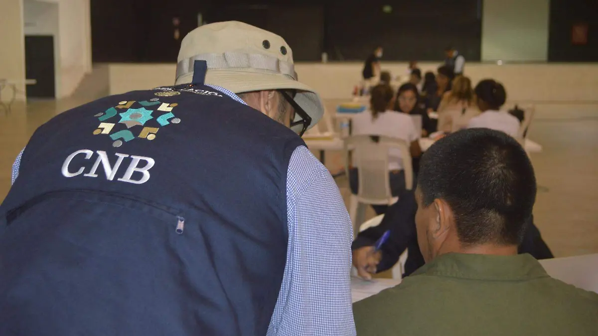 El colectivo Amor por los Desaparecidos de Tamaulipas exigió a las autoridades transparencia en las investigaciones de los hallazgos que permanecen por meses en el Semefo