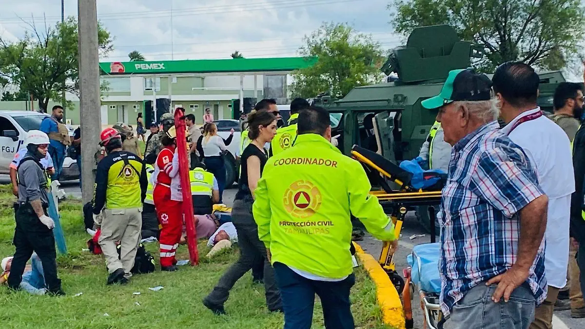 Choque en Libramiento Naciones Unidas de Ciudad Victoria moviliza a cuerpos de auxilio