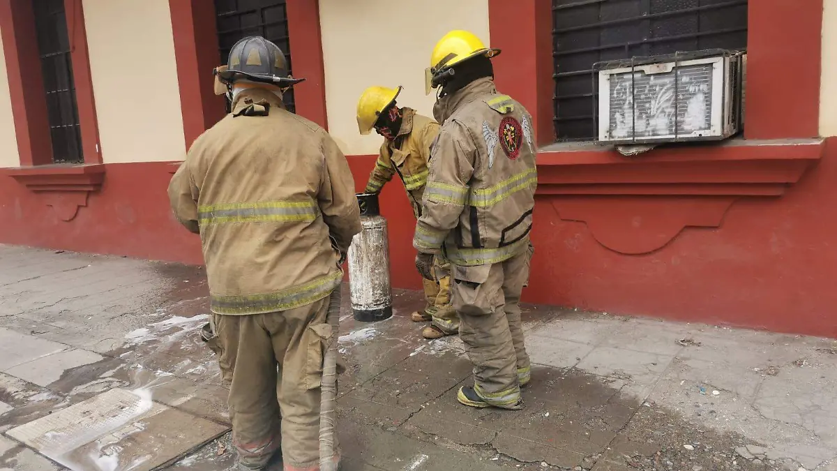 Tanque escuela Victoria