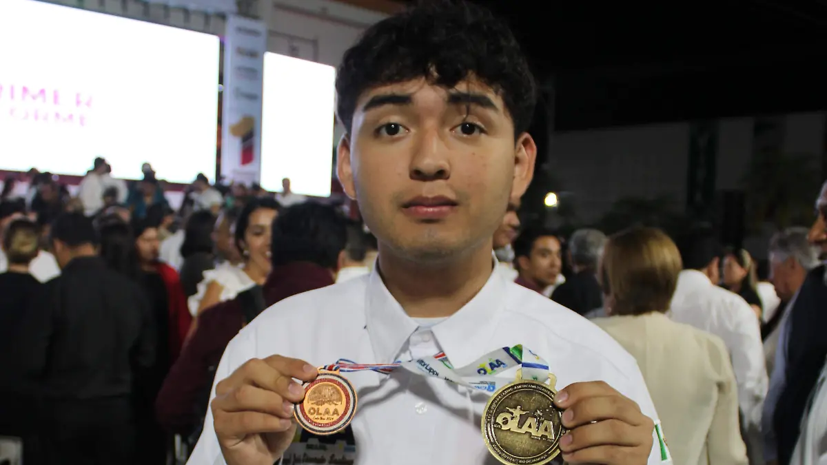 Ángel Escareño Santiago