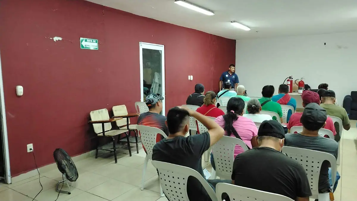 Comerciantes deben contar con extintor y botiquín para operar sus establecimientos con seguridad