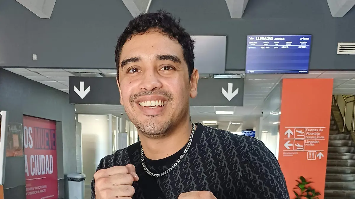 Raúl Curiel ya viajó a Estados Unidos