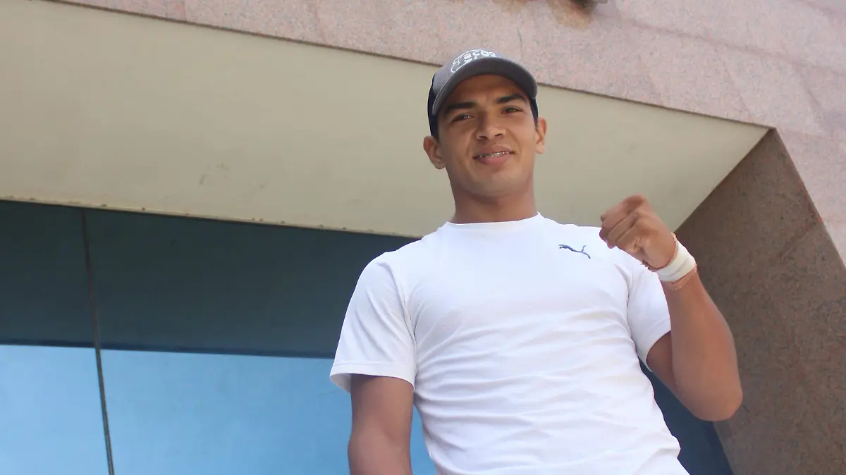 Le dedicará la pelea a toda la población de su natal puerto jaibo, llevando con orgullo el nombre de Tampico hasta Tijuana