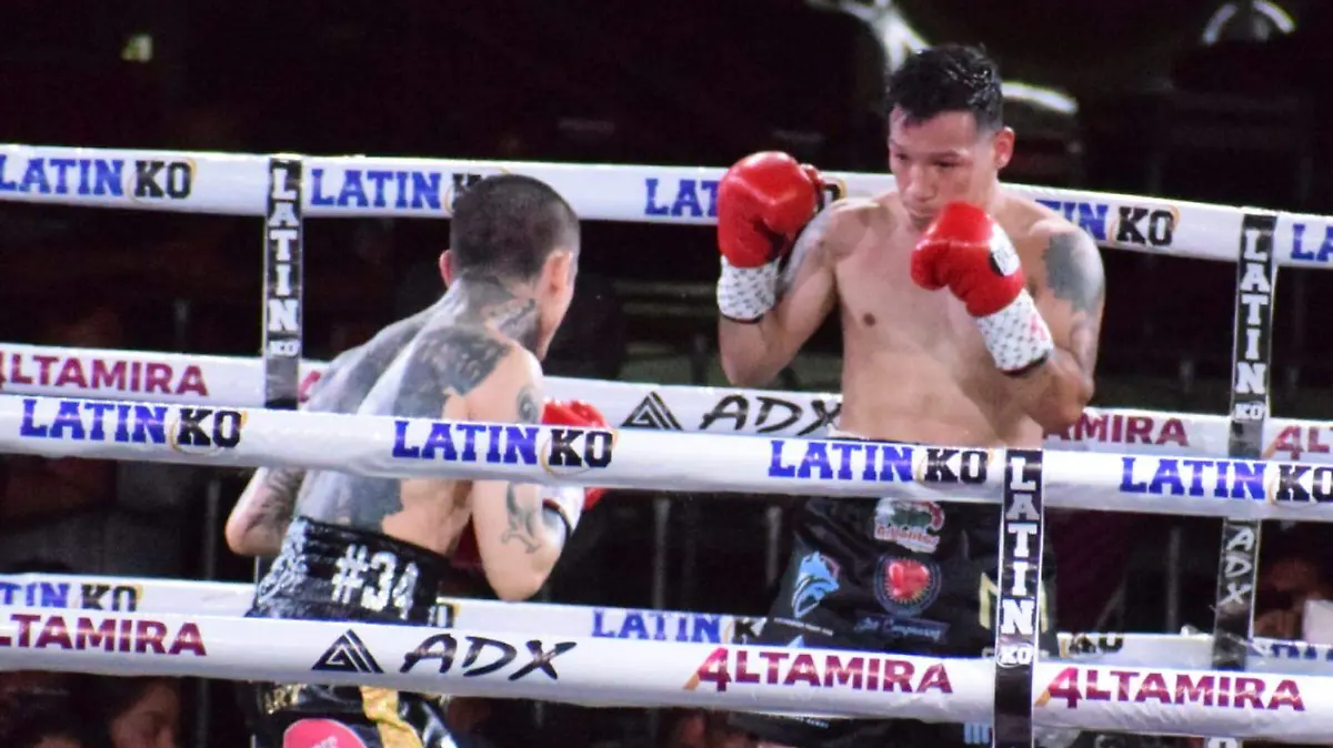 Altamira vivió una velada de box inolvidable con triunfos de General Cuéllar y Pollo López frente a rivales de gran nivel