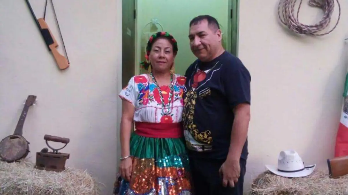 MARÍA ESCOBEDO Y JAVIER SIERRA (1)