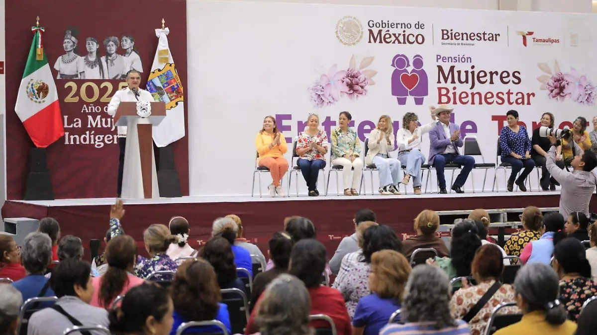 Americo tarjetas mujeres