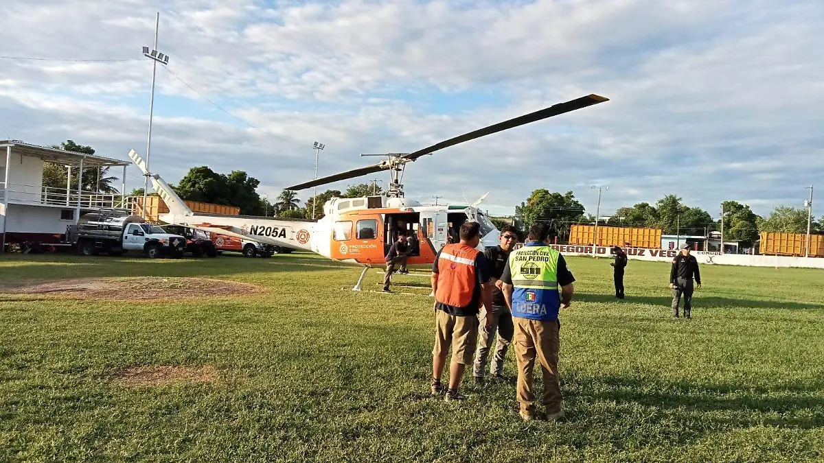 Samuel García envía helicóptero Black Hawk con ayuda humanitaria a Veracruz por inundaciones