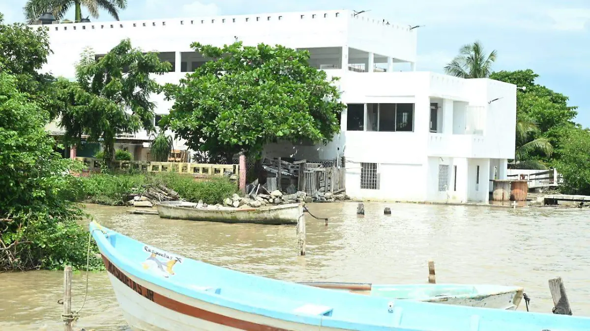 Autoridades pronostican que el cauce de río Pánuco va a incrementar dos centímetros cada tres horas
