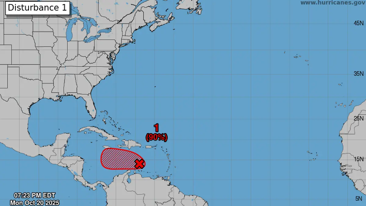 El Centro Nacional de Huracanes de Estados Unidos (NHC) coincide en el monitoreo