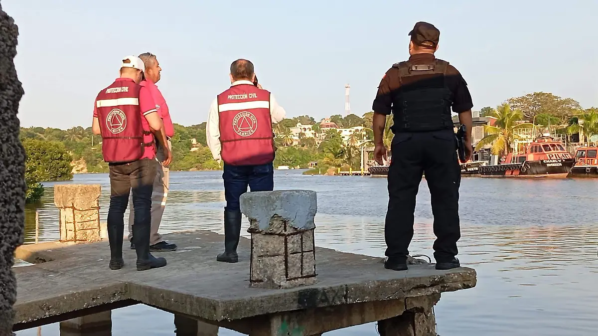 La alcaldesa Mónica Villarreal informa que el río mantiene una baja constante, lo que permitió levantar la alerta de emergencia