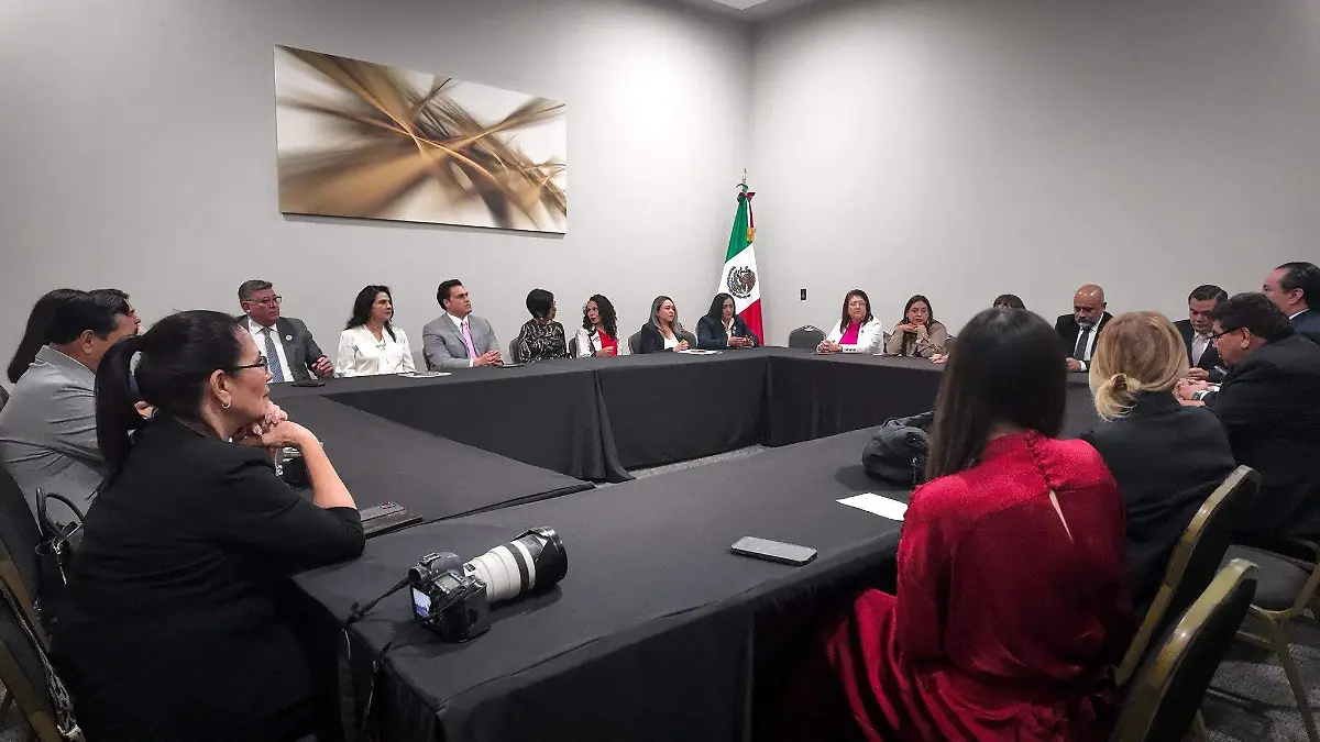 El Congreso de Tamaulipas, en su modalidad itinerante, tuvo su sesión en Tampico